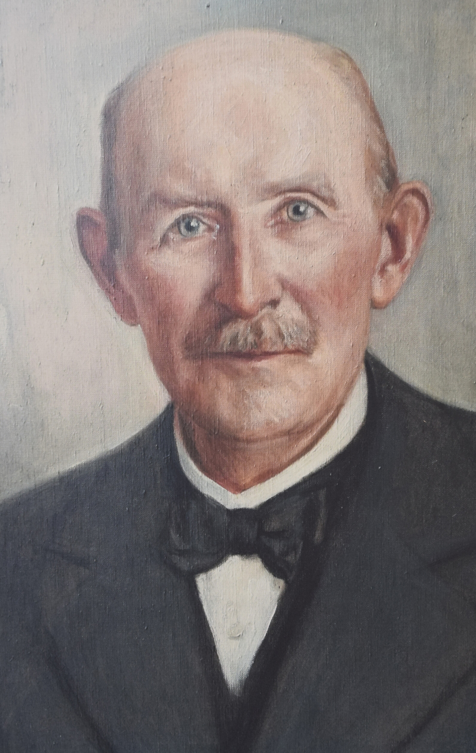 Heinrich Schmitz, fundador