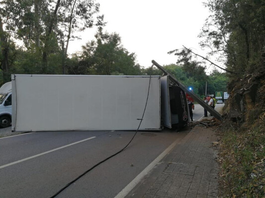 Acidente EN105